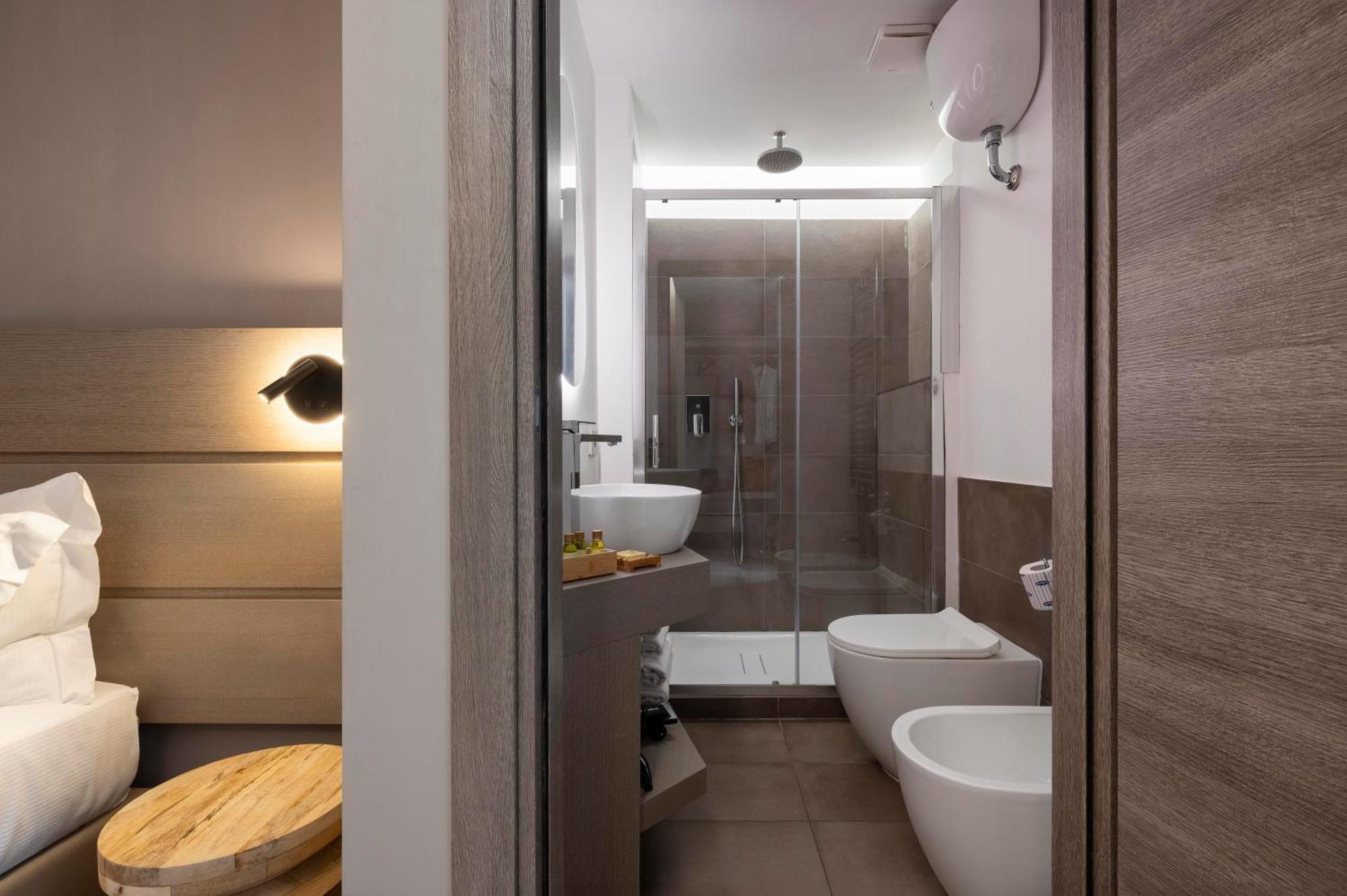 The Point Suites Rome - Guest House Exterior foto