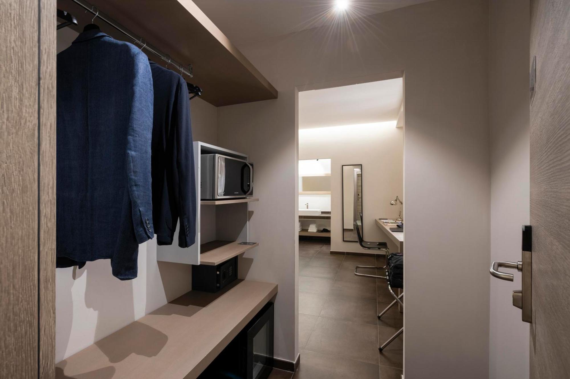 The Point Suites Rome - Guest House Exterior foto